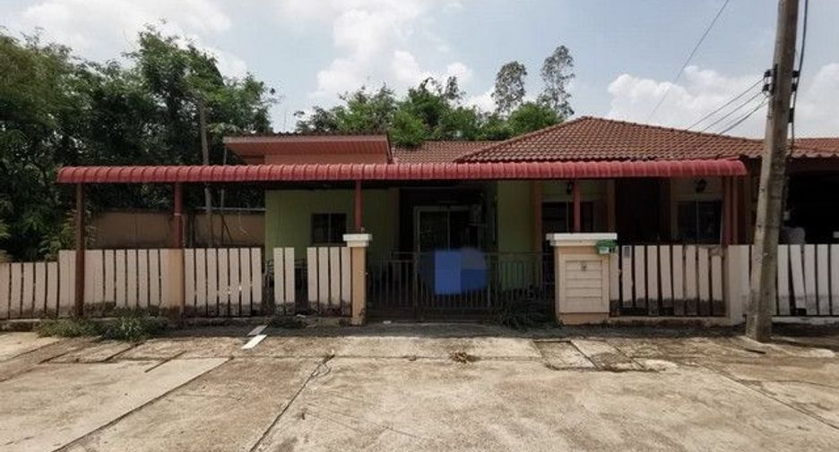 For sale 1 bed townhouse in Prachantakham, Prachin Buri