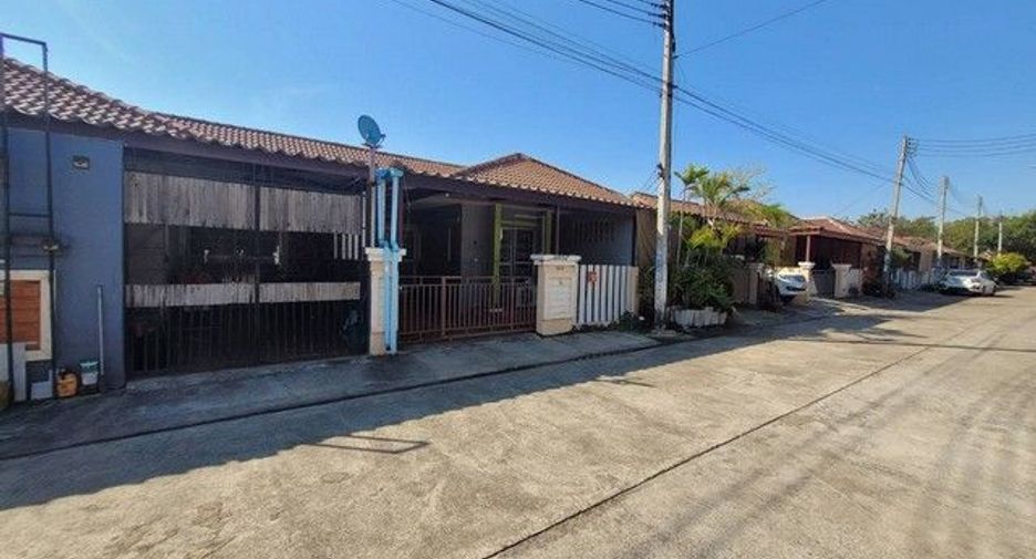 For sale 1 bed townhouse in Prachantakham, Prachin Buri