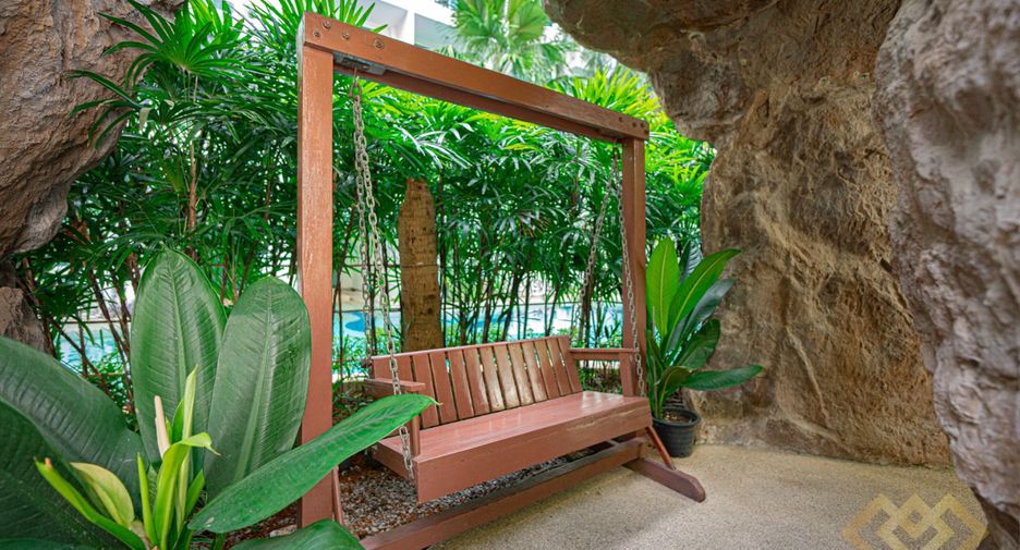 For sale 1 Beds condo in Bang Lamung, Chonburi