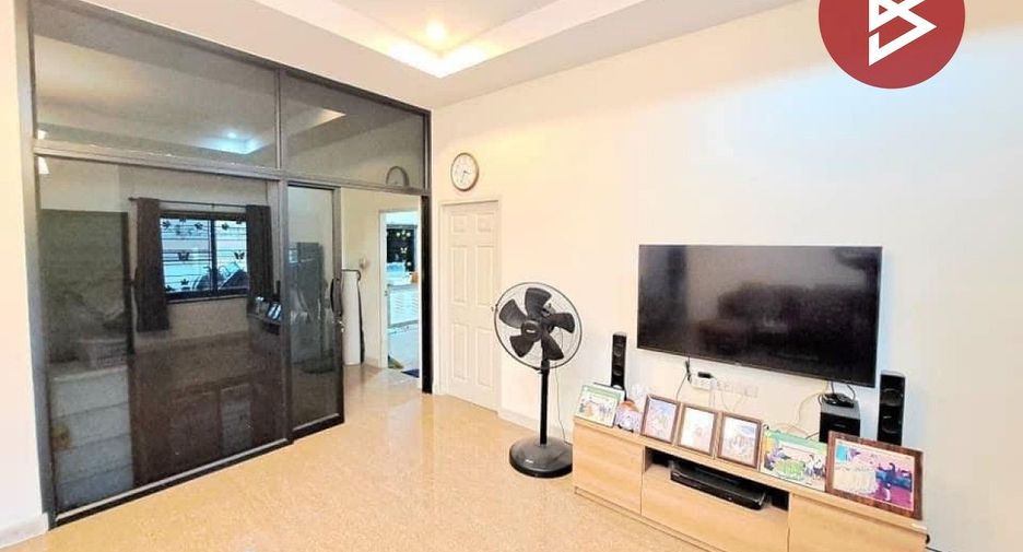For sale 3 bedrooms house in Sattahip, Chonburi