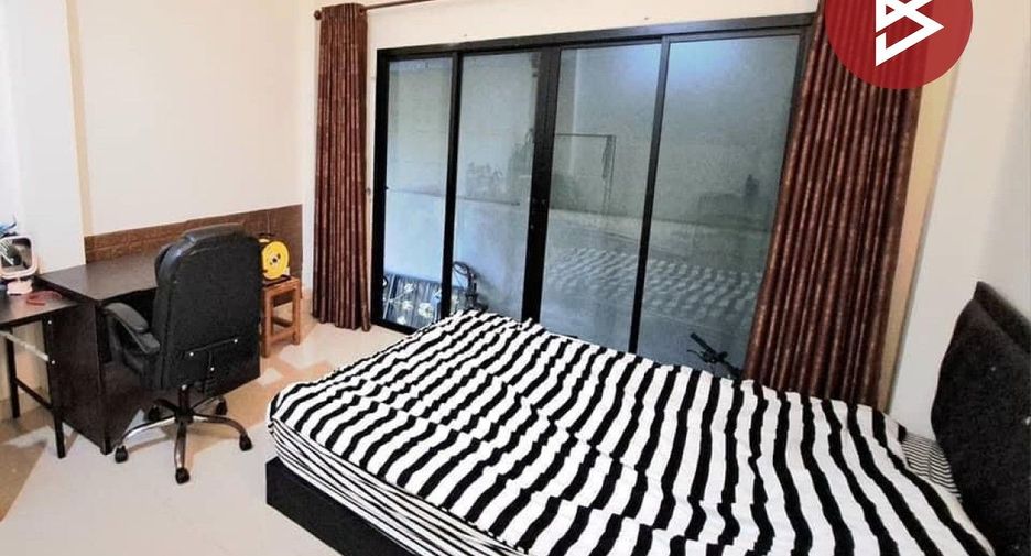 For sale 3 bedrooms house in Sattahip, Chonburi