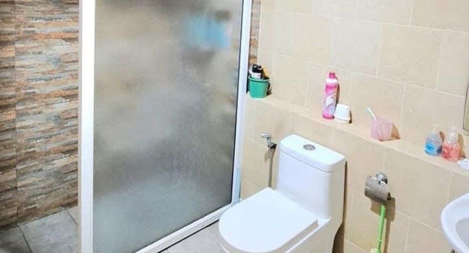 For sale 3 bedrooms house in Sattahip, Chonburi