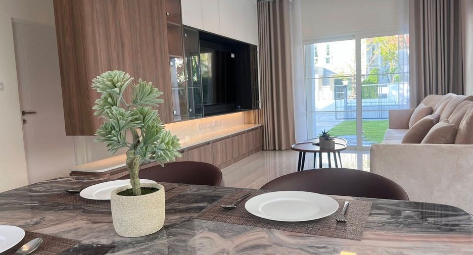 For rent 4 bedrooms house in Bang Phli, Samut Prakan