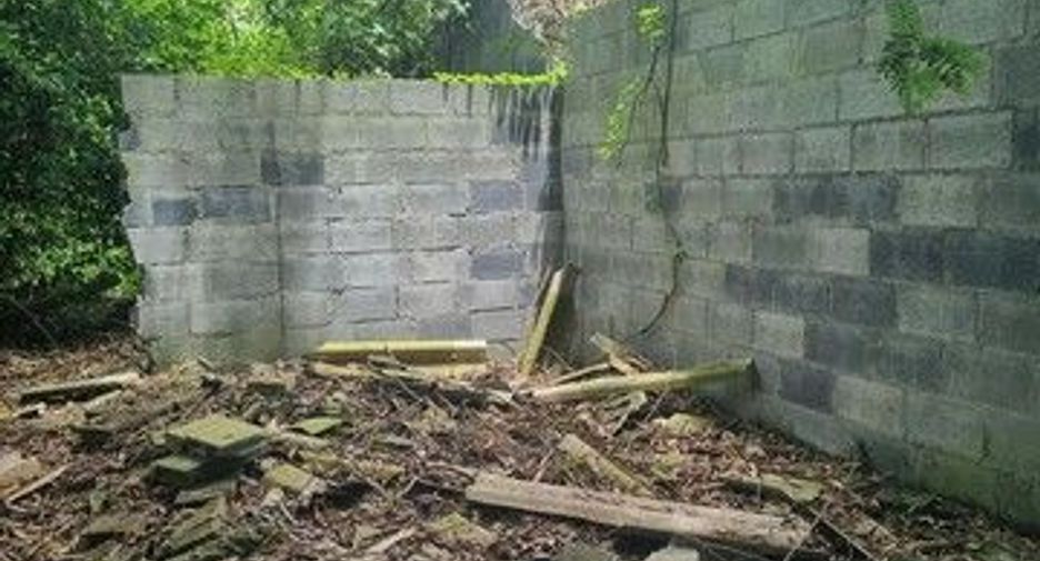 For sale 1 bed warehouse in Ban Bueng, Chonburi