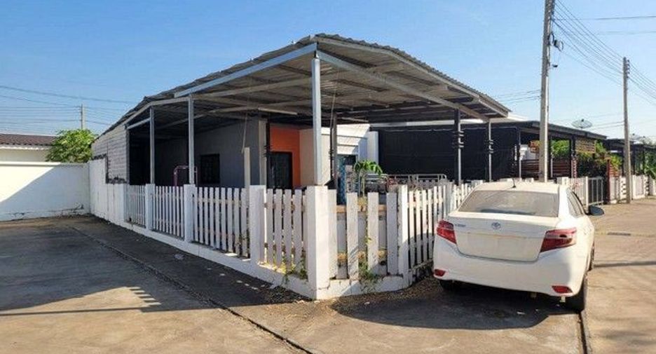 For sale 1 bed townhouse in Prachantakham, Prachin Buri