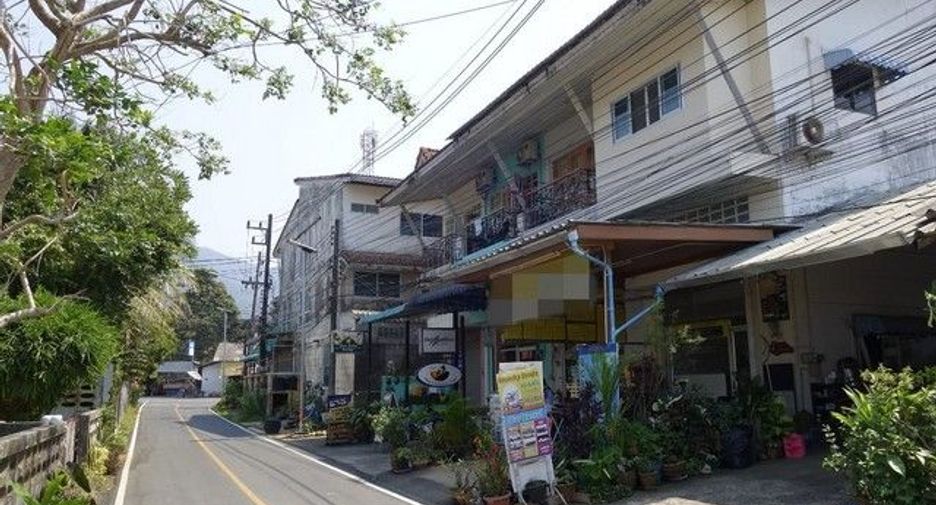For sale 1 bed retail Space in Mueang Trat, Trat