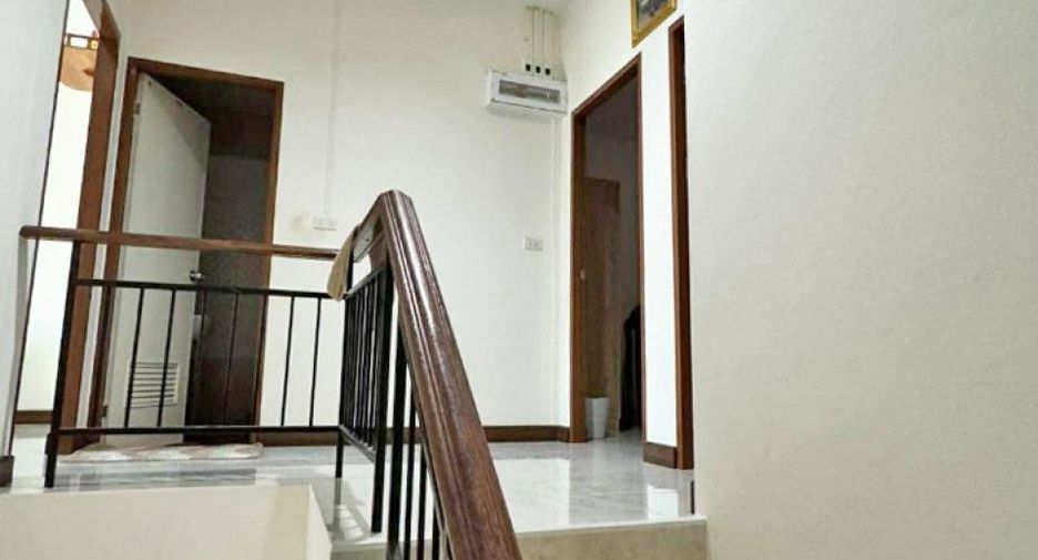 Reihenhaus zum Kauf mit 4 Zimmer in Bang Bo, Samut Prakan
