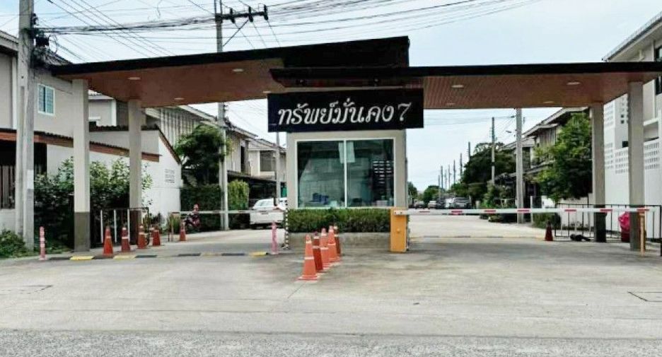 Reihenhaus zum Kauf mit 4 Zimmer in Bang Bo, Samut Prakan
