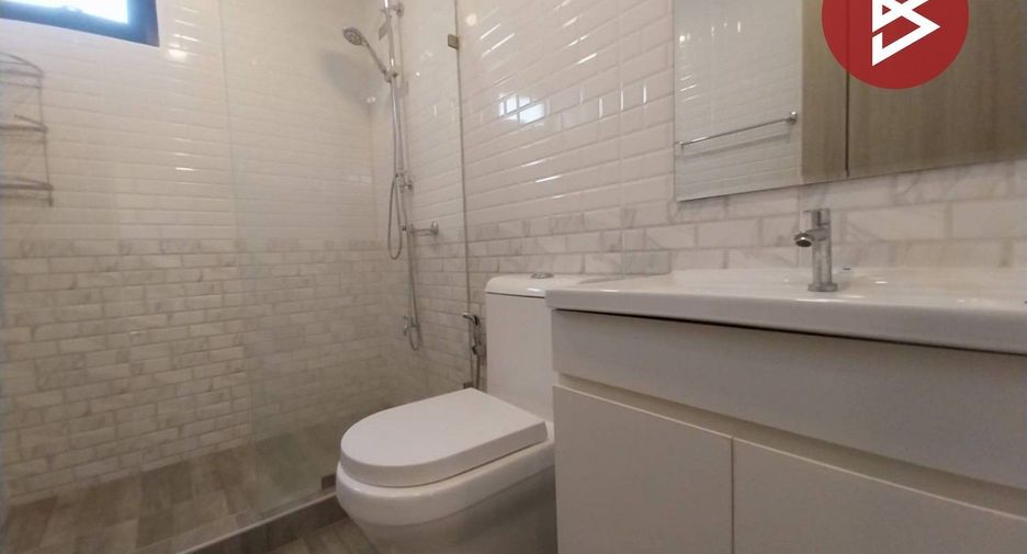 À vendre 3 chambres maison à Bang Sao Thong, Samut Prakan