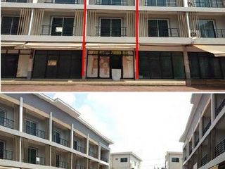 For sale 1 bed retail Space in Mueang Samut Sakhon, Samut Sakhon