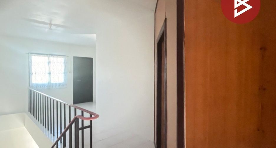 Casa adosada en alquiler y en venta de 2 habitaciones en Mueang Nakhon Si Thammarat, Nakhon Si Thammarat