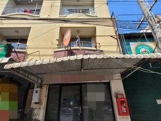For sale 5 bedrooms retail Space in Ban Bueng, Chonburi