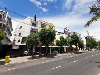 For sale 5 bedrooms retail Space in Ban Bueng, Chonburi