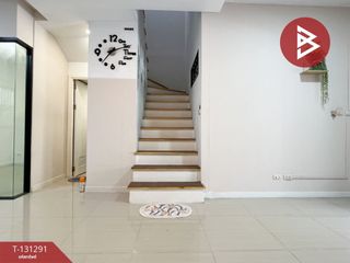 Продажа 4 спальни таунхаус в Krathum Baen, Самутсакхон