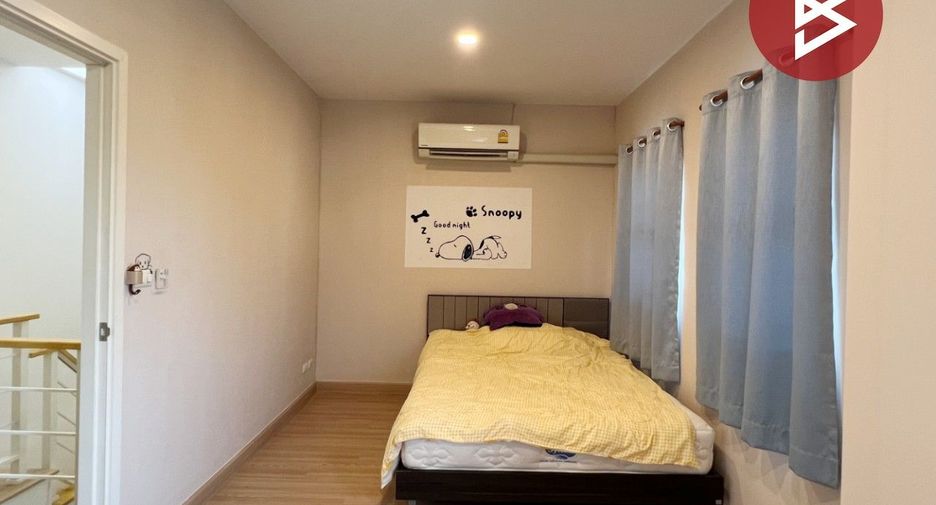 Reihenhaus zum Kauf mit 4 Zimmer in Krathum Baen, Samut Sakhon