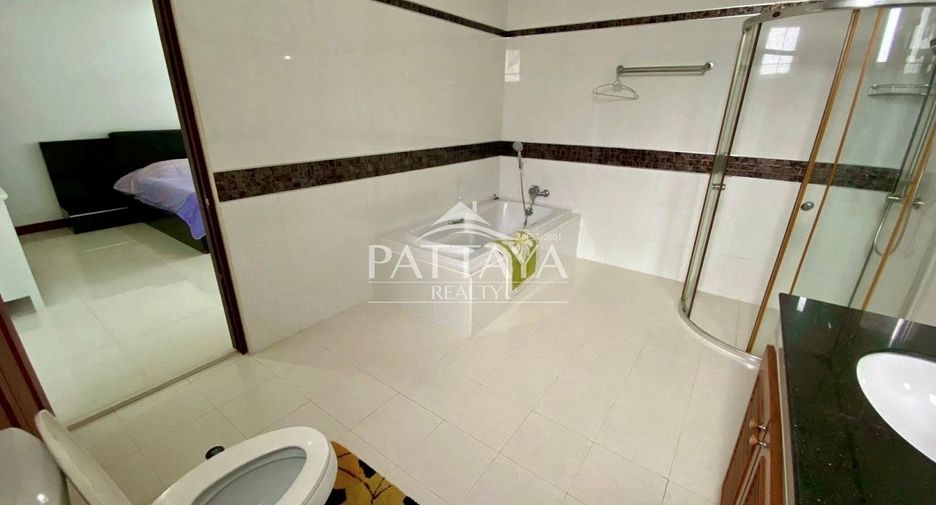For rent 5 bedrooms condo in Bang Lamung, Chonburi