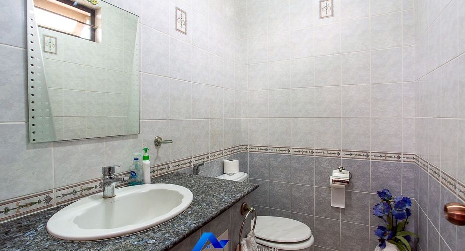 For sale 3 bedrooms villa in Hua Hin, Prachuap Khiri Khan