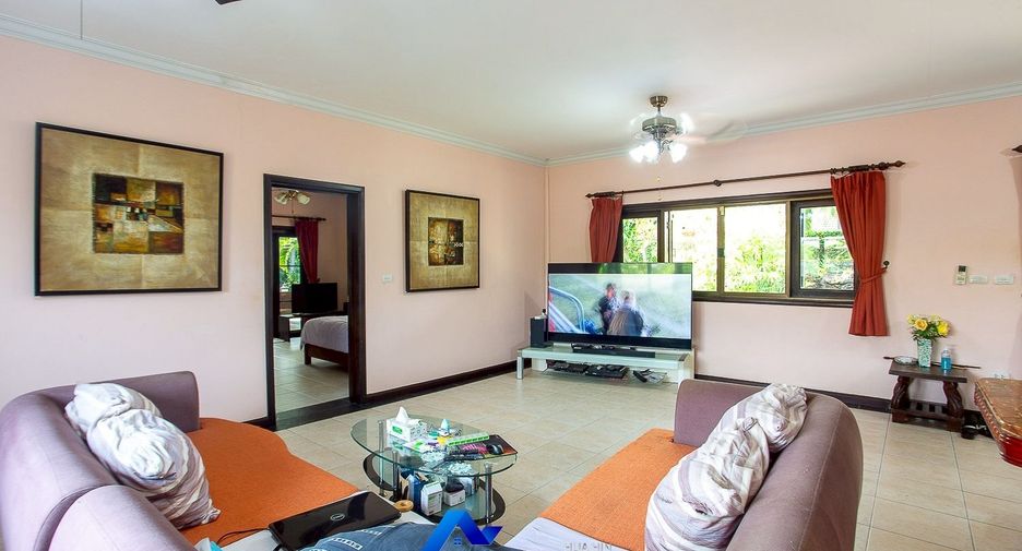 For sale 3 bedrooms villa in Hua Hin, Prachuap Khiri Khan