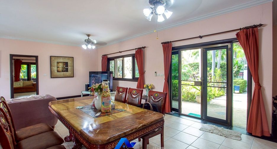 For sale 3 bedrooms villa in Hua Hin, Prachuap Khiri Khan