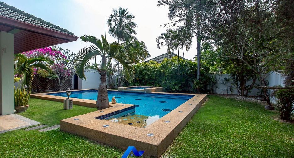 For sale 3 bedrooms villa in Hua Hin, Prachuap Khiri Khan