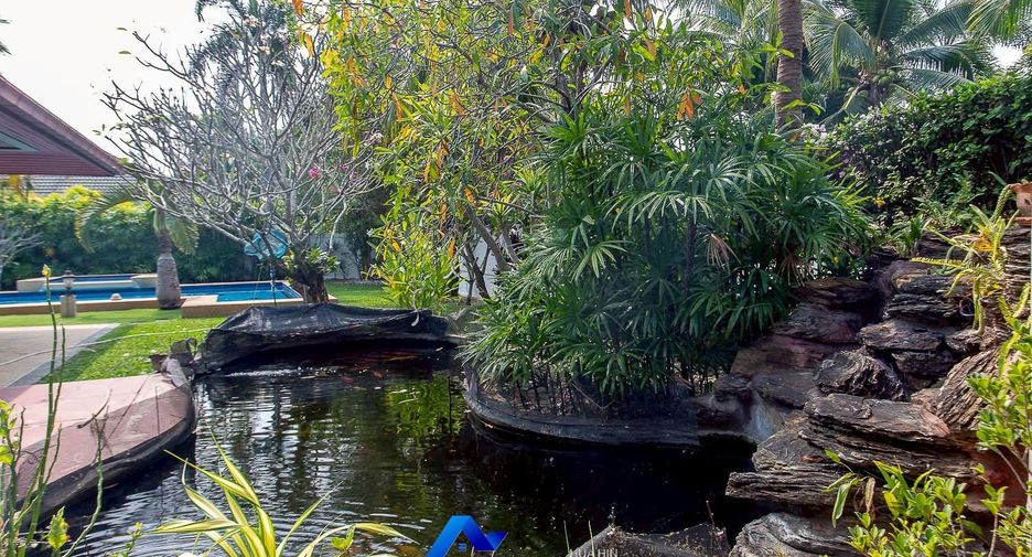 For sale 3 bedrooms villa in Hua Hin, Prachuap Khiri Khan