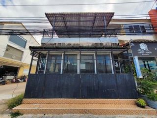 For sale 1 bed retail Space in Ban Bueng, Chonburi