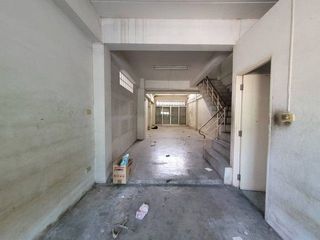 For sale 1 bed retail Space in Ban Bueng, Chonburi