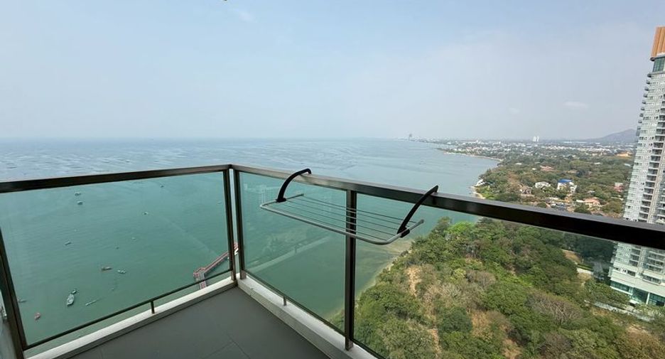 For rent 2 bedrooms condo in Si Racha, Chonburi