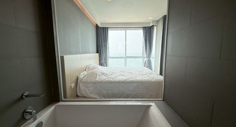 For rent 2 bedrooms condo in Si Racha, Chonburi
