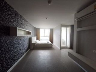 For sale 1 bed condo in Ban Bueng, Chonburi
