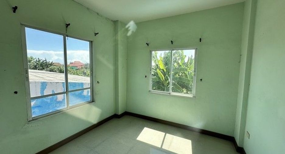 For sale 1 bed townhouse in Mueang Samut Sakhon, Samut Sakhon
