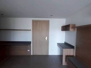 For sale 1 bed condo in Ban Bueng, Chonburi
