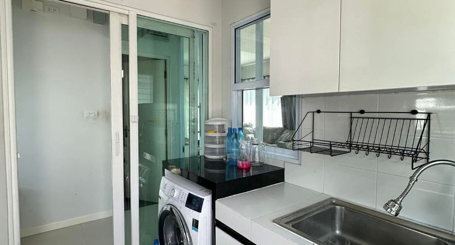 For rent 3 bedrooms house in San Kamphaeng, Chiang Mai
