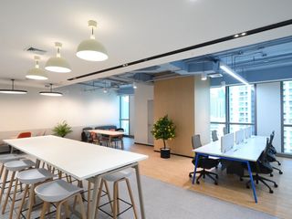 For rent retail Space in Huai Khwang, Bangkok