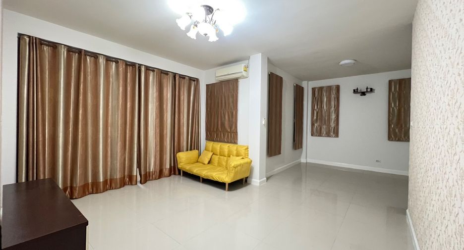 For sale 3 bedrooms house in Doi Saket, Chiang Mai