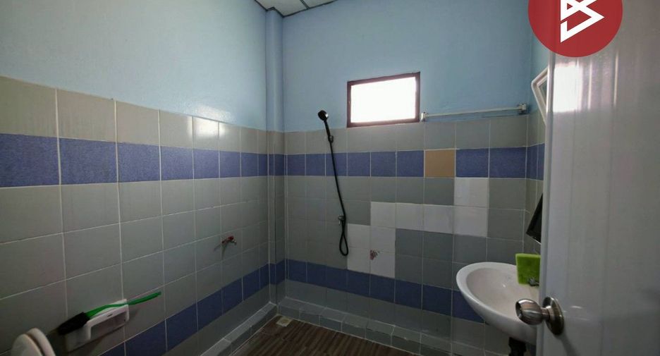 For sale 3 bedrooms townhouse in Mueang Chon Buri, Chonburi
