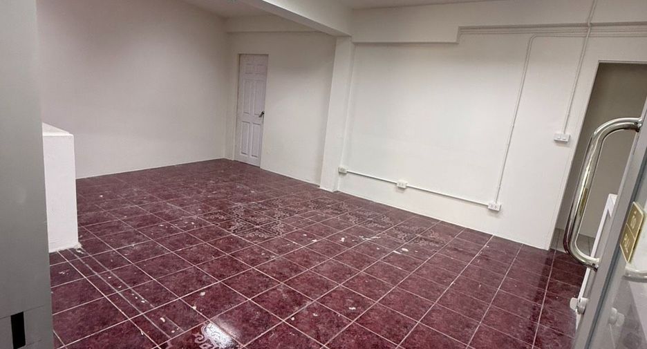 For rent 8 bedrooms office in Bang Na, Bangkok