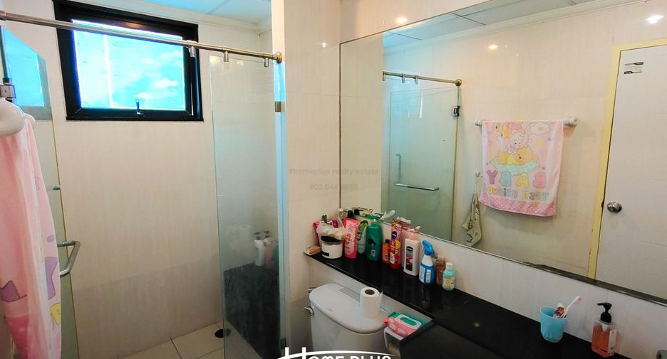 For sale 1 Beds condo in Watthana, Bangkok