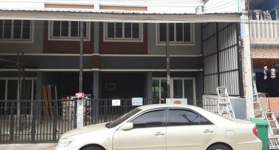 For sale 1 bed townhouse in Thanyaburi, Pathum Thani
