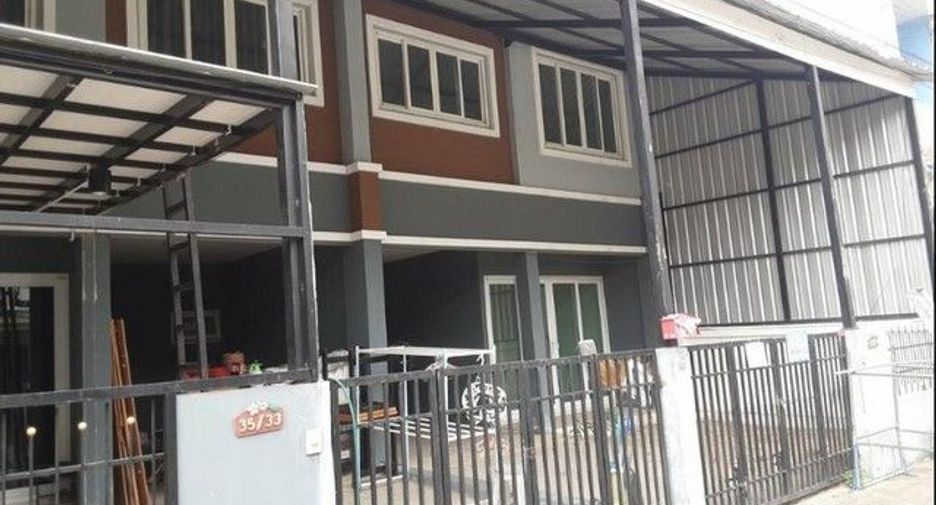For sale 1 bed townhouse in Thanyaburi, Pathum Thani
