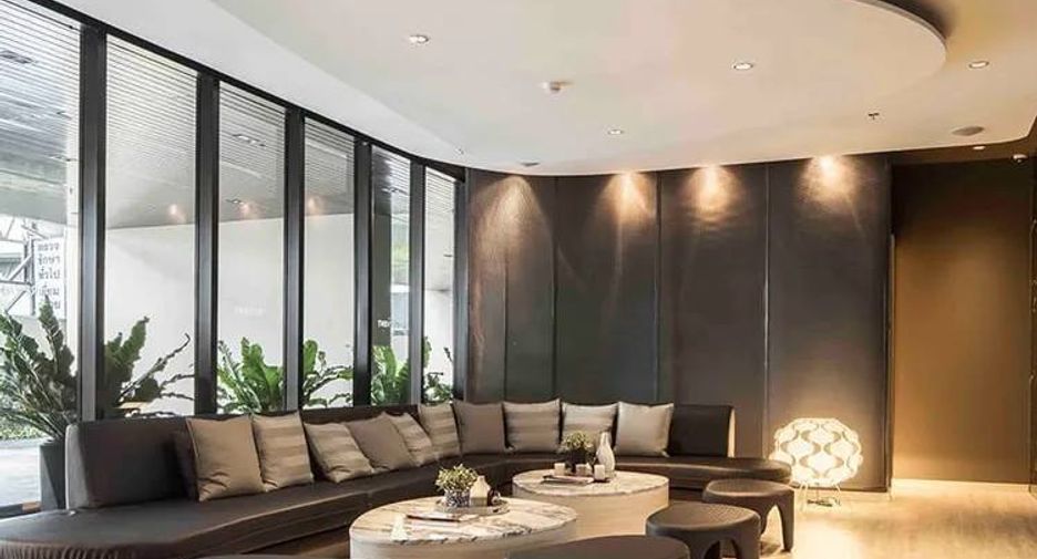 For rent 1 bed condo in Ratchathewi, Bangkok