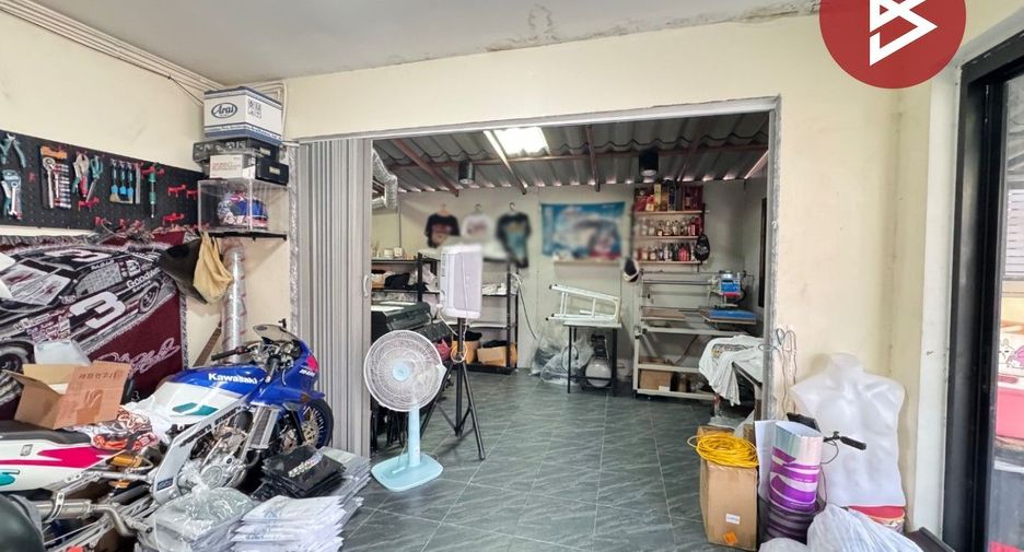 For sale 3 bedrooms house in Khlong Luang, Pathum Thani