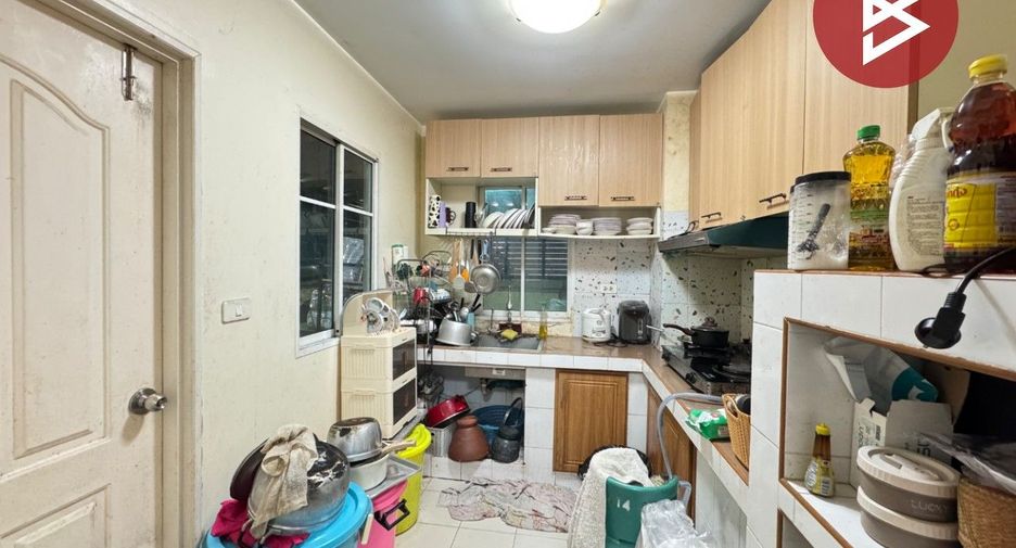 For sale 3 bedrooms house in Khlong Luang, Pathum Thani