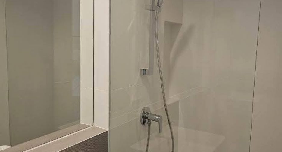 Reihenhaus zur Miete mit 3 Zimmer in Saphan Sung, Bangkok