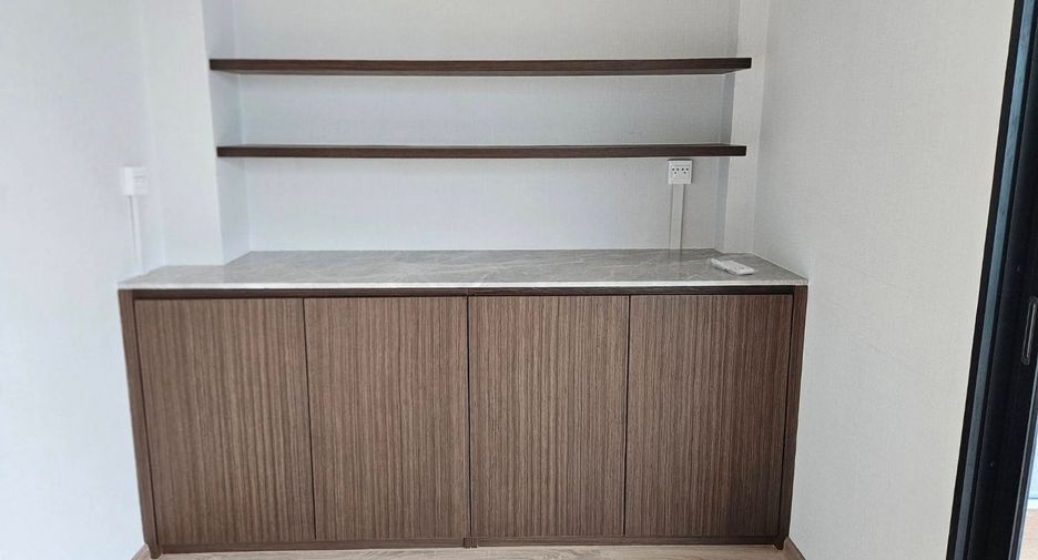 Reihenhaus zur Miete mit 3 Zimmer in Saphan Sung, Bangkok