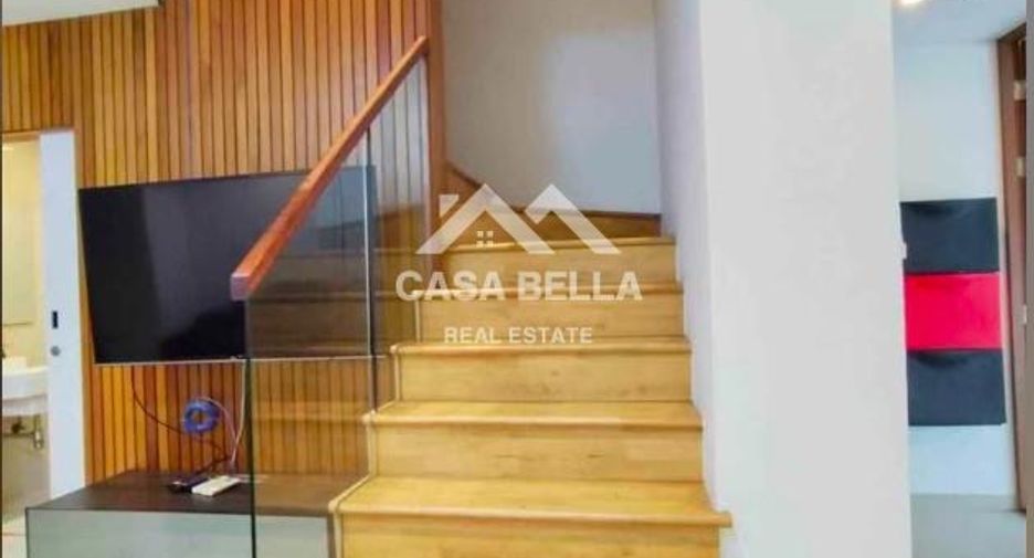 For sale 4 bedrooms townhouse in Bang Lamung, Chonburi