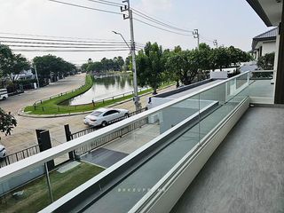 Haus zum Kauf mit 4 Zimmer in Bang Bua Thong, Nonthaburi