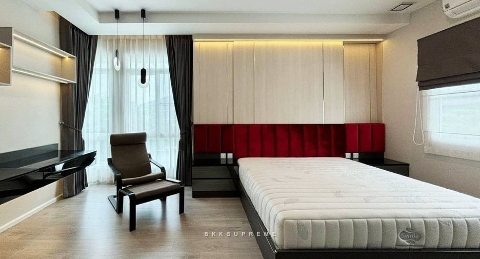 Haus zur Miete mit 4 Zimmer in Prawet, Bangkok