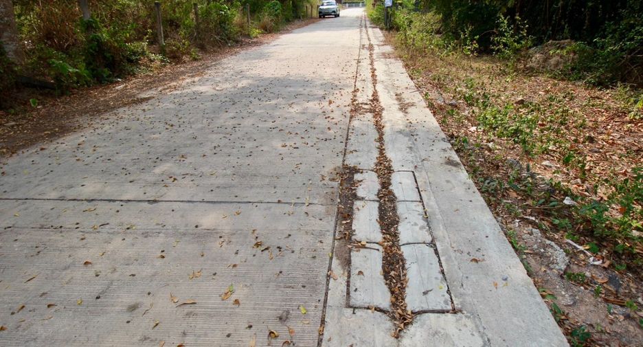For sale land in Nikhom Phatthana, Rayong