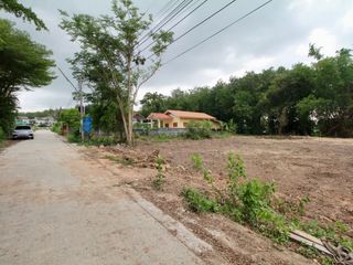 出售 土地 在 Nikhom Phatthana, Rayong